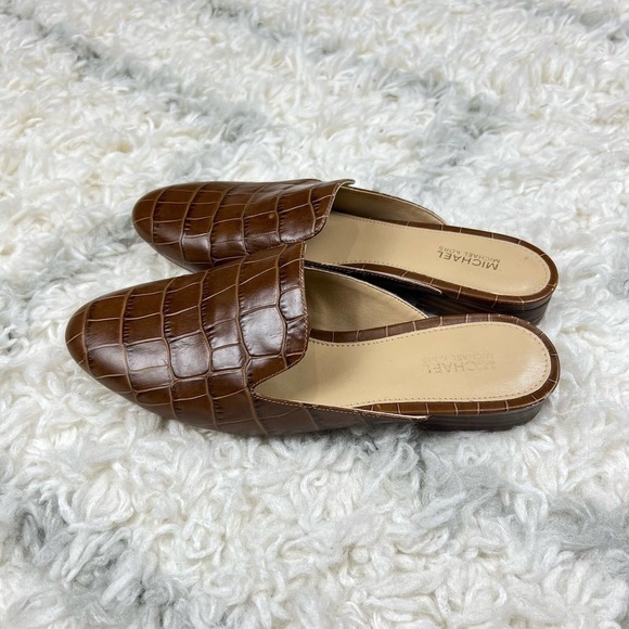 Michael Kors Natasha Embossed Leather Mules Size 6 - Picture 1 of 7